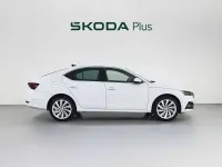 Brugt Skoda Octavia Selection 204 HK (150 kW) 2024 Hvid Sedan