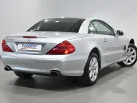 Usado Mercedes SL500 306 CV (225 kW) 2002 Gris Descapotable