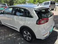 Usado Kia Niro 141 CV (103 kW) 2018 Blanco SUV