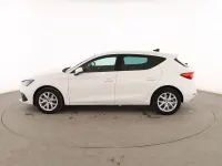 Usado Seat Leon Style 110 CV (80 kW) 2021 Blanco Berlina