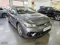 Usado VW Polo R-line 95 CV (69 kW) 2022 Gris Utilitario