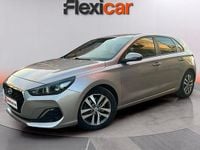 Usado Hyundai i30 120 CV (88 kW) 2019 Gris Utilitario