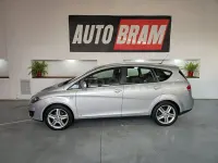 Usado Seat Altea XL Style 105 CV (77 kW) 2012 Gris / plata Monovolumen