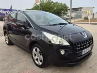 Usado Peugeot 3008 120 CV (88 kW) 2010 Negro Familiar