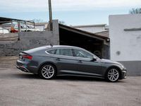 Usado Audi A5 Sportback Advanced Plus 163 CV (119 kW) 2021 Gris / plata Utilitario