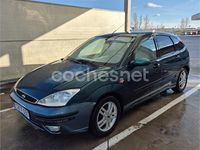 Usado Ford Focus Trend 115 CV (84 kW) 2002 Verde Berlina