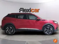 Usado Peugeot 2008 Allure 131 CV (96 kW) 2020 Rojo SUV