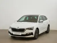 Usado Skoda Scala Style 110 CV (80 kW) 2022 Blanco Utilitario