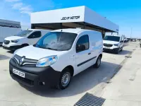 Usado Renault Kangoo 95 CV (69 kW) 2021 Blanco Monovolumen
