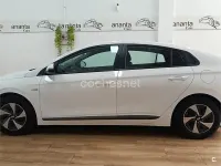 Usado Hyundai Ioniq 141 CV (103 kW) 2017 Blanco Utilitario