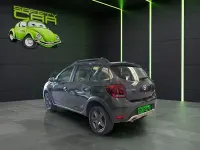 Usado Dacia Sandero 90 CV (66 kW) 2017 Gris / plata Berlina