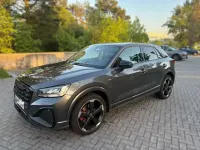 Usado Audi Q2 Ambiente 150 CV (110 kW) 2022 Gris SUV