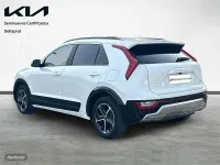Usado Kia Niro 141 CV (103 kW) 2023 Blanco SUV