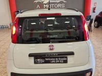 Usado Fiat Panda Pop 69 CV (50 kW) 2015 Blanco Utilitario