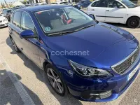 Usado Peugeot 308 Allure 130 CV (95 kW) 2019 Azul Berlina