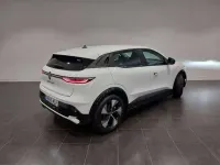 Usado Renault Megane E-Tech Equilibre 96 kW (131 CV) 2023 Blanco Utilitario