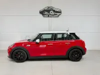 Usado Mini ONE 102 CV (75 kW) 2018 Rojo Utilitario