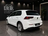Usado VW Golf VIII Life 115 CV (84 kW) 2022 Blanco Berlina