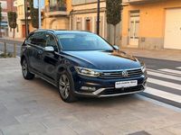 Usado VW Passat Alltrack 190 CV (139 kW) 2016 Azul Familiar