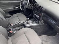 Usado VW Passat Edition 130 CV (95 kW) 2002 Azul Berlina