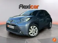 Usado Toyota Aygo 72 CV (52 kW) 2024 Azul
