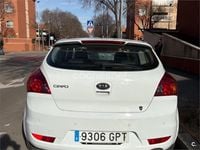 Używany Kia Ceed Active 122 KM (89 kW) 2009 Biały Hatchback