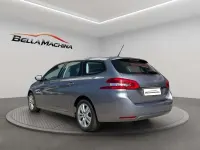 Usado Peugeot 308 Active 131 CV (96 kW) 2021 Gris Utilitario