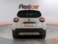 Usado Renault Captur Zen 130 CV (95 kW) 2019 Blanco SUV