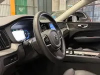 Usado Volvo XC60 Ultimate 350 CV (257 kW) 2024 Negro SUV