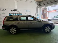 Usado Volvo XC70 Summum 185 CV (136 kW) 2008 Gris / plata Familiar
