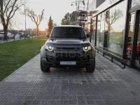 Usado Land Rover Defender 635 CV (467 kW) 2026 Marrón SUV