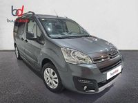 Usado Citroën Berlingo Feel 110 CV (80 kW) 2018 Gris / plata Monovolumen