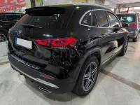 Usado Mercedes GLA220 190 CV (139 kW) 2021 Negro SUV