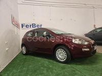 Usado Fiat Punto Pop 69 CV (50 kW) 2012 Granate Berlina