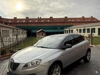 Usado Lancia Delta 120 CV (88 kW) 2009 Gris / plata Utilitario