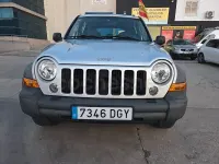 Usado Jeep Cherokee Limited 163 CV (119 kW) 2005 Gris / plata SUV