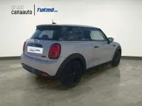 Usado Mini Cooper SE 135 kW (184 CV) 2022 Blanco Utilitario