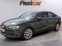 Usado Audi A3 Premium 116 CV (85 kW) 2018 Gris Berlina