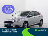 Usado Ford Focus Trend+ 125 CV (91 kW) 2018 Gris Berlina