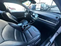 Używany Kia Niro 141 KM (103 kW) 2020 Szary SUV