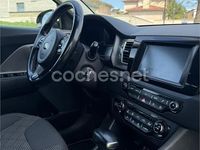 Usado Kia Niro 141 CV (103 kW) 2016 Blanco SUV