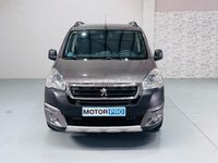 Usado Peugeot Partner Tepee Style 120 CV (88 kW) 2018 Marrón Monovolumen