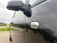 Usado Ford C-MAX Ghia 136 CV (100 kW) 2007 Negro Monovolumen