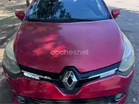 Usado Renault Clio IV Expression 75 CV (55 kW) 2015 Rojo Berlina