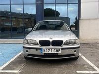 Usado BMW 325 Sport Line 192 CV (141 kW) 2002 Gris / plata Berlina