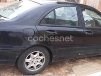 Usado Mercedes C180 Classic 143 CV (105 kW) 2004 Negro Berlina