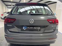 Usado VW Tiguan Advance 150 CV (110 kW) 2017 Gris SUV