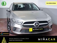Usado Mercedes A180 116 CV (85 kW) 2021 Gris Utilitario