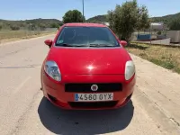 Usado Fiat Punto Active 60 CV (44 kW) 2010 Rojo Utilitario