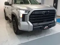Usado Toyota Tundra 396 CV (291 kW) 2023 Gris Pickup/Camioneta